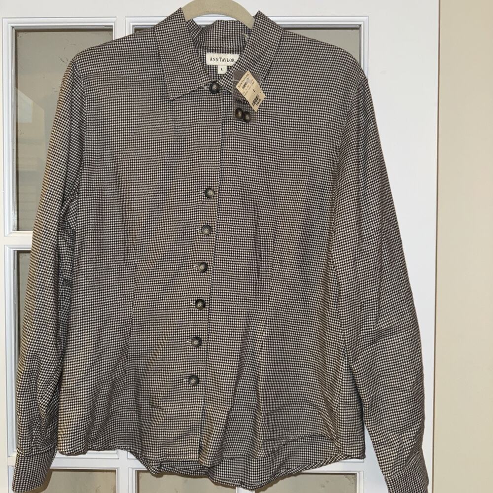 Ann Taylor Black Houndstooth Button Up Long Sleeved Large Wool Blend